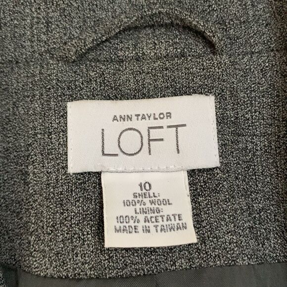 Ann Taylor Loft Women's Gray Wool Blazer Pockets Belt Button Closure Size 10 - Picture 7 of 8